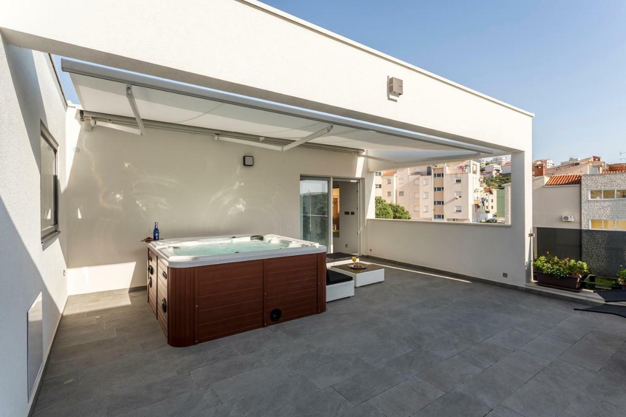 Sea Pearl Luxury Apartment Подстрана Экстерьер фото