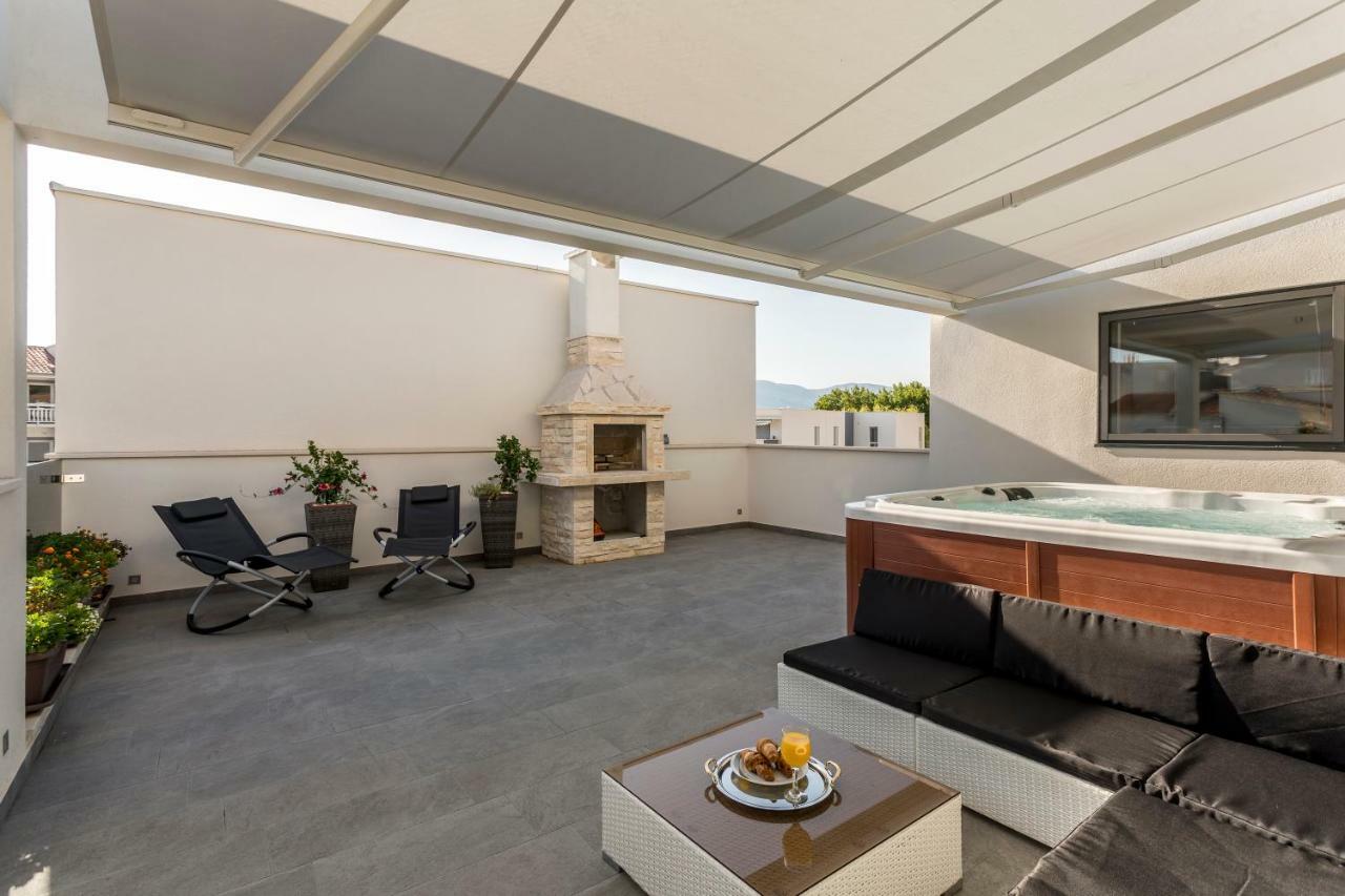 Sea Pearl Luxury Apartment Подстрана Экстерьер фото