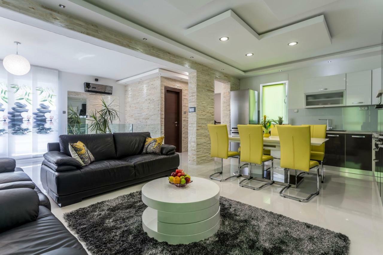 Sea Pearl Luxury Apartment Подстрана Экстерьер фото