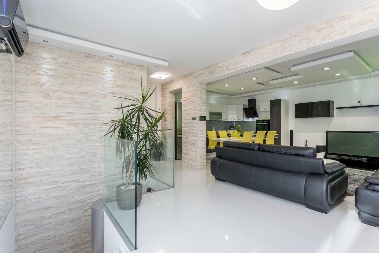 Sea Pearl Luxury Apartment Подстрана Экстерьер фото